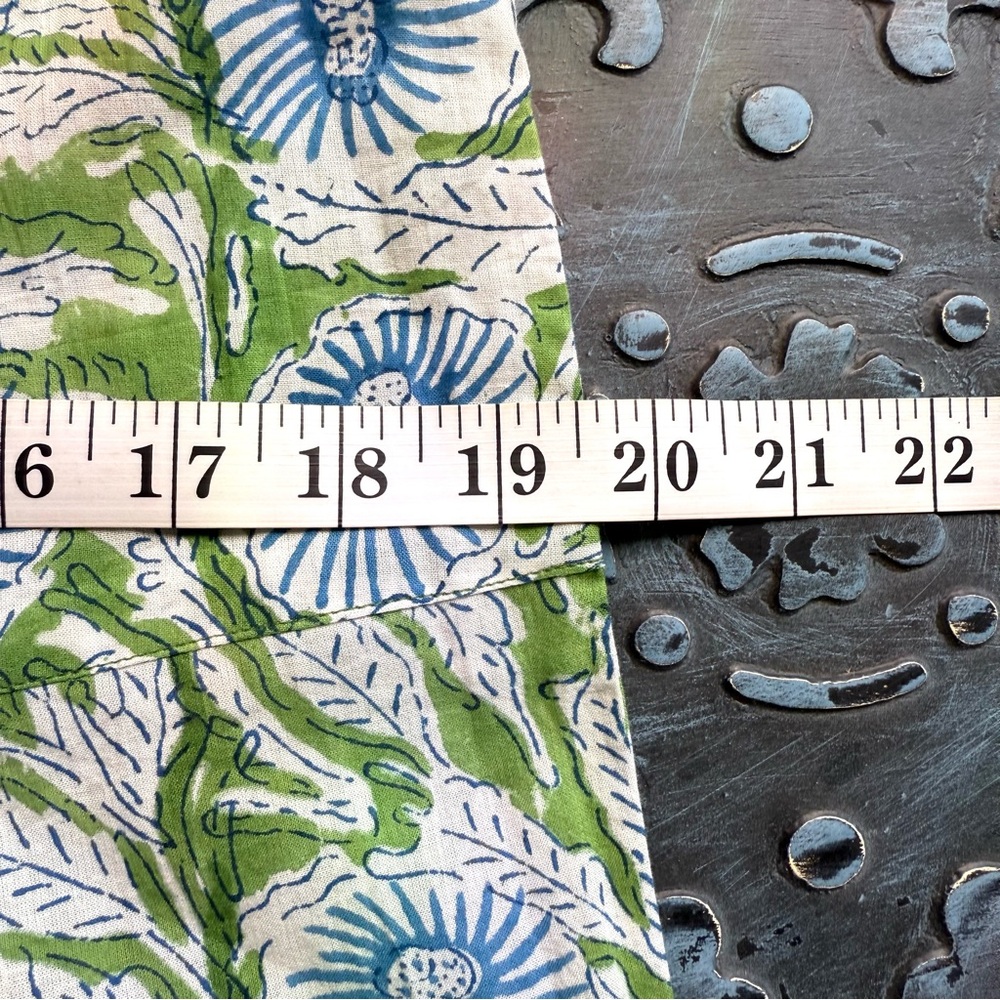 SLV Sur La Vague Patterned Dress - Picture 14 of 16